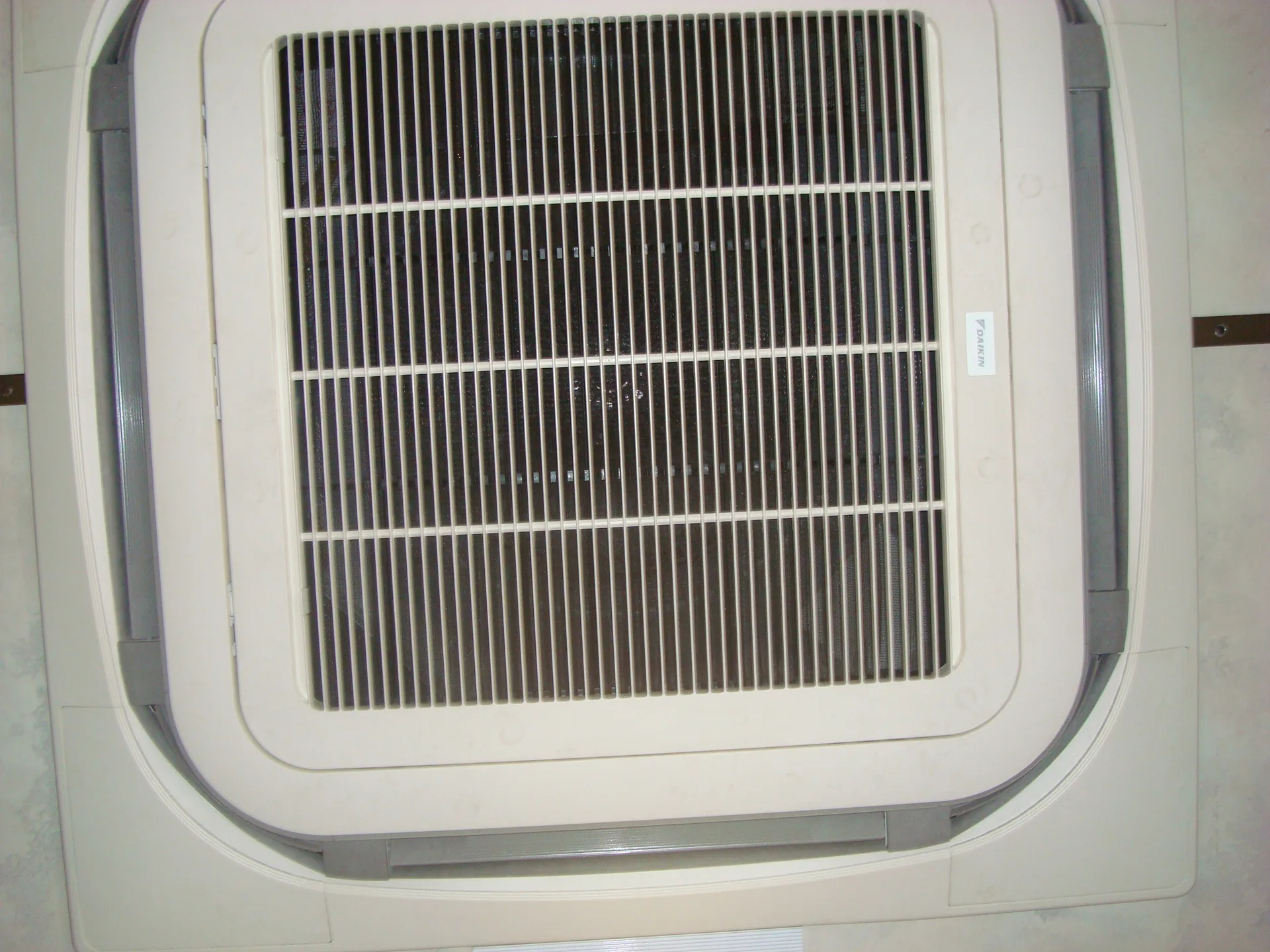 Daikin air conditioning unit ceiling-mounted in refurbished CFB Angola coach